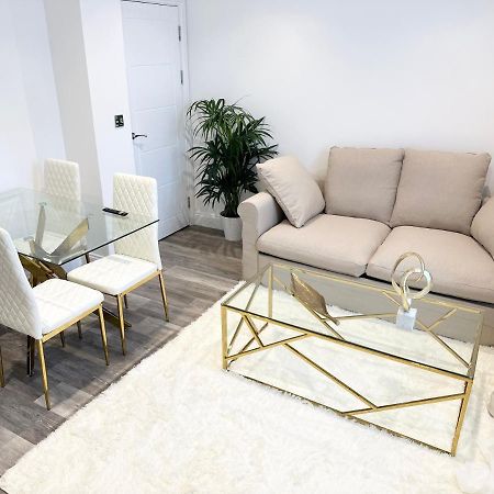 Beautiful Flat In Windsor Court Apartamento Brighton Exterior foto