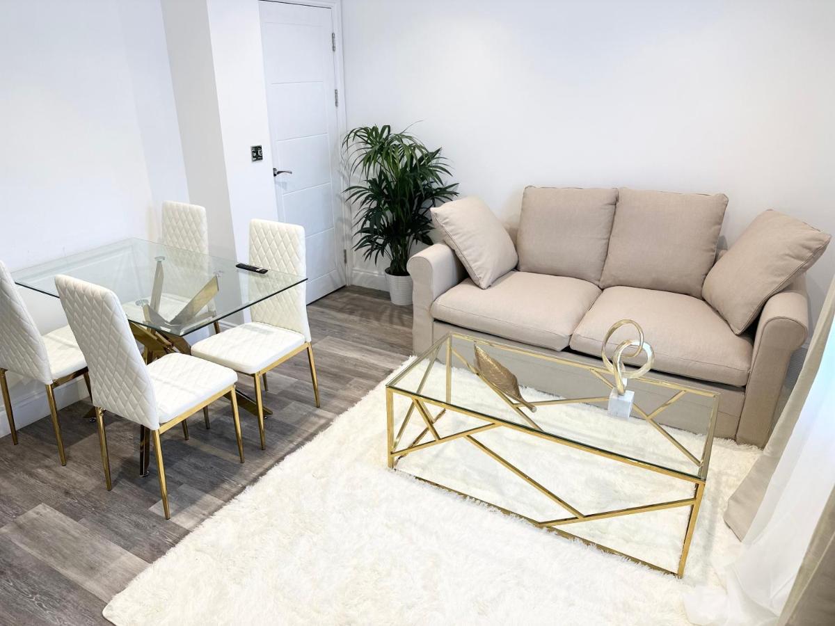 Beautiful Flat In Windsor Court Apartamento Brighton Exterior foto